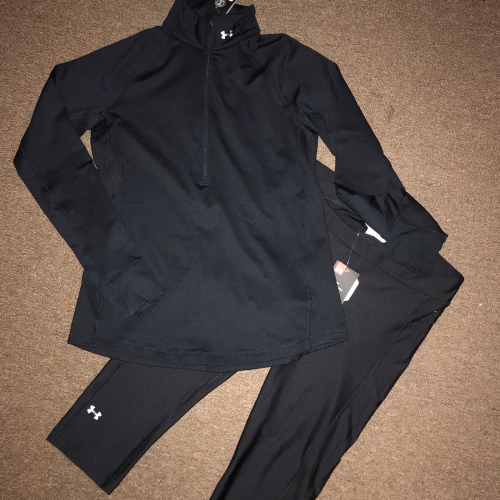 Woman’s Under Armor Workout Suit/ Capri Pants - Picture 1 of 1